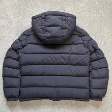 Load image into Gallery viewer, Moncler Brique Navy Size 4
