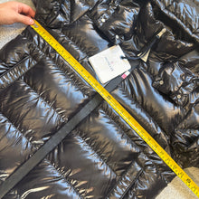Load image into Gallery viewer, Moncler Cuvellier Black Size 3
