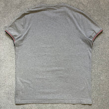 Load image into Gallery viewer, Moncler T-Shirt Grey Size XXL
