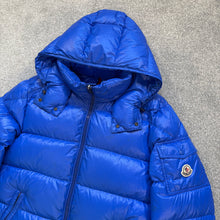 Load image into Gallery viewer, Moncler Maya Blue Size 4
