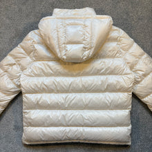 Load image into Gallery viewer, Moncler Bramant White Size 6
