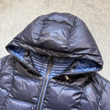 Load image into Gallery viewer, Moncler Grenoble Mouthe Navy Size 4
