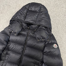 Load image into Gallery viewer, Moncler Willm Black Size 0
