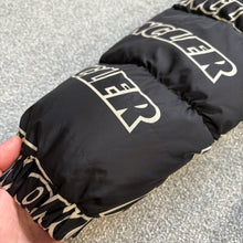 Load image into Gallery viewer, Moncler Faiveley Black Size 3
