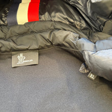 Load image into Gallery viewer, Moncler Grenoble Cardigan Black Size XL
