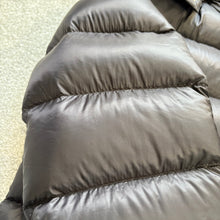 Load image into Gallery viewer, Moncler Arves Black Size 4
