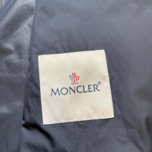 Load image into Gallery viewer, Moncler Hattab Navy Size 3
