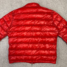 Load image into Gallery viewer, Moncler Acorus Red Size 5
