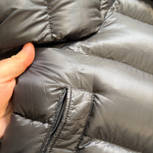 Load image into Gallery viewer, Moncler Arves Black Size 4
