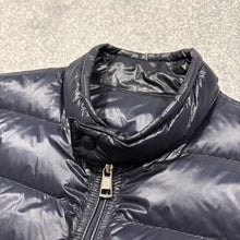 Load image into Gallery viewer, Moncler Acorus Navy Size 2
