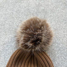 Load image into Gallery viewer, Women’s Moncler Pom-Pom Beanie Beige SzUNI
