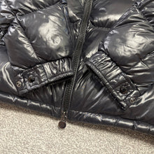 Load image into Gallery viewer, Moncler Maya Black Size 5
