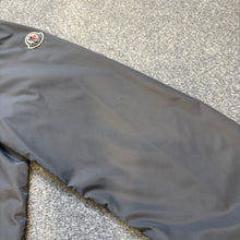Load image into Gallery viewer, Moncler Miroir Grey Size 3
