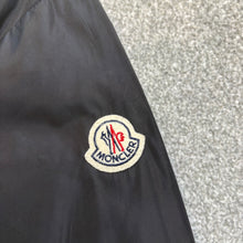 Load image into Gallery viewer, Moncler Berard Black Size 4
