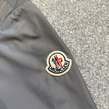 Load image into Gallery viewer, Moncler Miroir Grey Size 3
