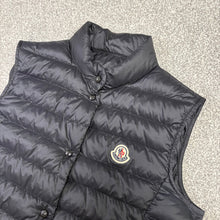 Load image into Gallery viewer, Women’s Moncler Liane Gilet Black Size 3
