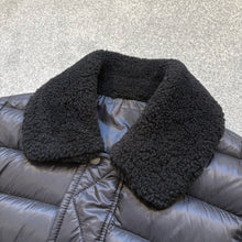 Load image into Gallery viewer, Moncler Mongioie Black Size 2
