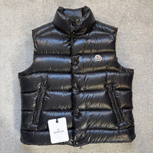 Load image into Gallery viewer, Moncler Tib Gilet Black Size 3
