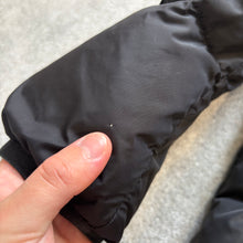 Load image into Gallery viewer, Moncler Montclar Black Size 4
