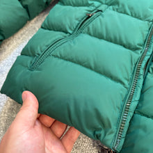Load image into Gallery viewer, Moncler Byron Green Age 10
