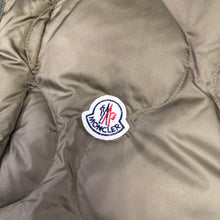 Load image into Gallery viewer, Moncler Canut Gilet Khaki Size 6
