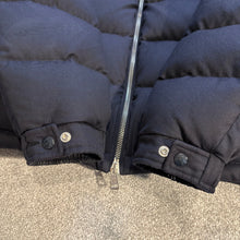 Load image into Gallery viewer, Moncler Allemand Navy Size 7
