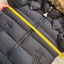 Load image into Gallery viewer, Moncler Mayaf Black Size 3
