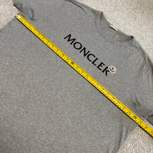 Load image into Gallery viewer, Moncler T-Shirt Grey Size XXXL
