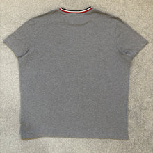 Load image into Gallery viewer, Moncler T-Shirt Grey Size XXL
