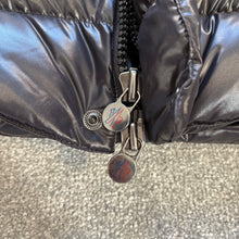 Load image into Gallery viewer, Moncler Tib Gilet Black Size 6
