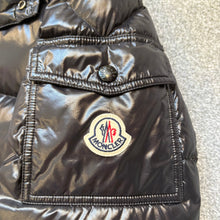 Load image into Gallery viewer, Moncler Maya Black Size 5
