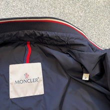 Load image into Gallery viewer, Moncler Albert Navy Size 2
