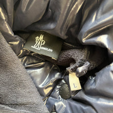 Load image into Gallery viewer, Moncler Grenoble Hoodie Black Size Large
