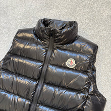 Load image into Gallery viewer, Women’s Moncler Ghany Gilet Black Size 1
