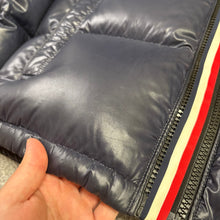 Load image into Gallery viewer, Moncler Montbeliard Navy Size 1
