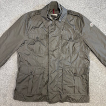 Load image into Gallery viewer, Moncler Kenya Grey Size 7

