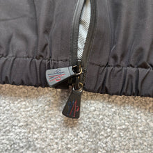 Load image into Gallery viewer, Moncler Grenoble Vieille Black Size 4
