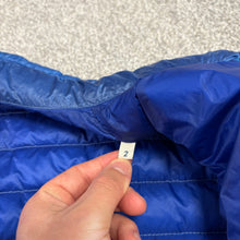 Load image into Gallery viewer, Moncler David Blue Size 2

