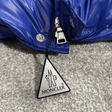 Load image into Gallery viewer, Moncler Tib Gilet Blue Age 14
