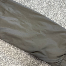 Load image into Gallery viewer, Moncler Kenya Grey Size 7
