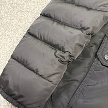 Load image into Gallery viewer, Moncler Moulin Black Size 7
