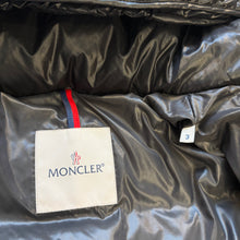 Load image into Gallery viewer, Moncler Maya Black Size 3
