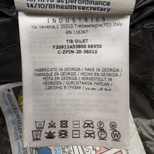 Load image into Gallery viewer, Moncler Tib Gilet Black Size 3
