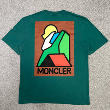 Load image into Gallery viewer, Moncler T-Shirt Green Size Medium
