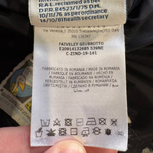 Load image into Gallery viewer, Moncler Faiveley Black Size 3
