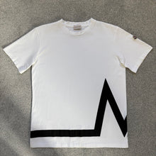 Load image into Gallery viewer, Moncler T-Shirt White Age 14

