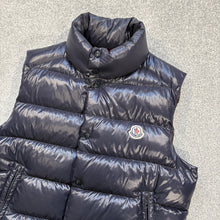 Load image into Gallery viewer, Moncler Tib Gilet Navy Size 3
