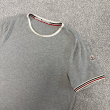 Load image into Gallery viewer, Moncler T-Shirt Grey Size Medium (Fits XS)
