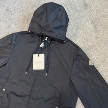 Load image into Gallery viewer, Moncler Grimpeurs Navy Size 4
