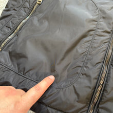 Load image into Gallery viewer, Moncler Berard Black Size 4
